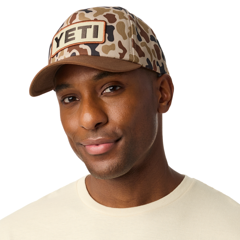 YETI® Wetlands Camo Logo Badge Mid Pro Flat Brim Hat Wetlands Camo