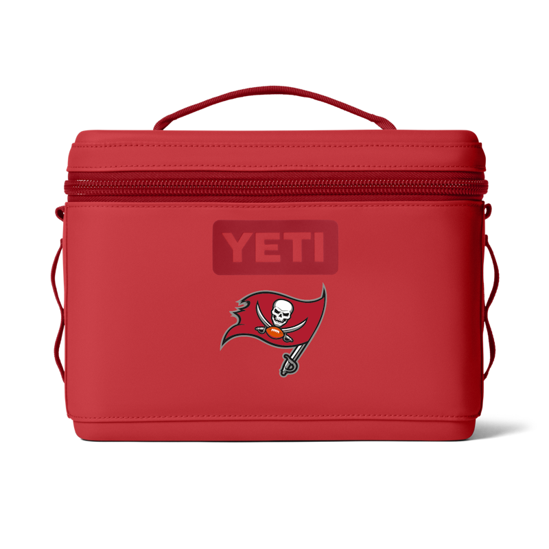 Tampa Bay Buccaneers Daytrip® 9L Insulated Box Rescue Red