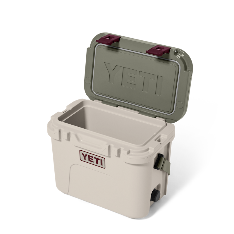 Roadie® 15 Hard Cooler Cape Taupe/Pampa