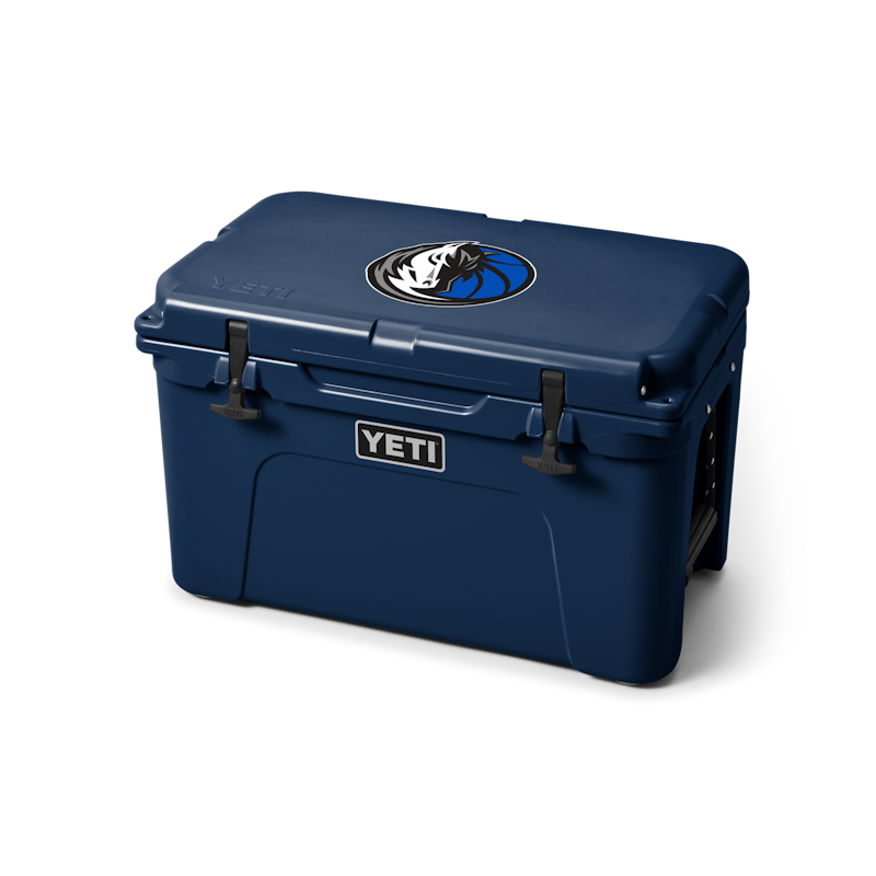 Dallas Mavericks Tundra® 45 Hard Cooler Navy