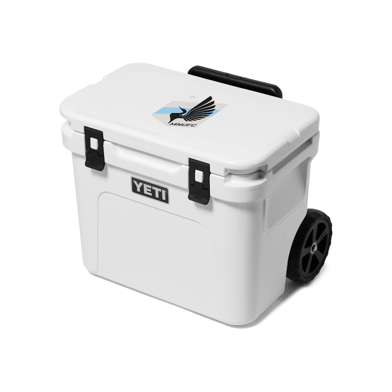 Minnesota United FC Roadie® 32 Wheeled Cooler White
