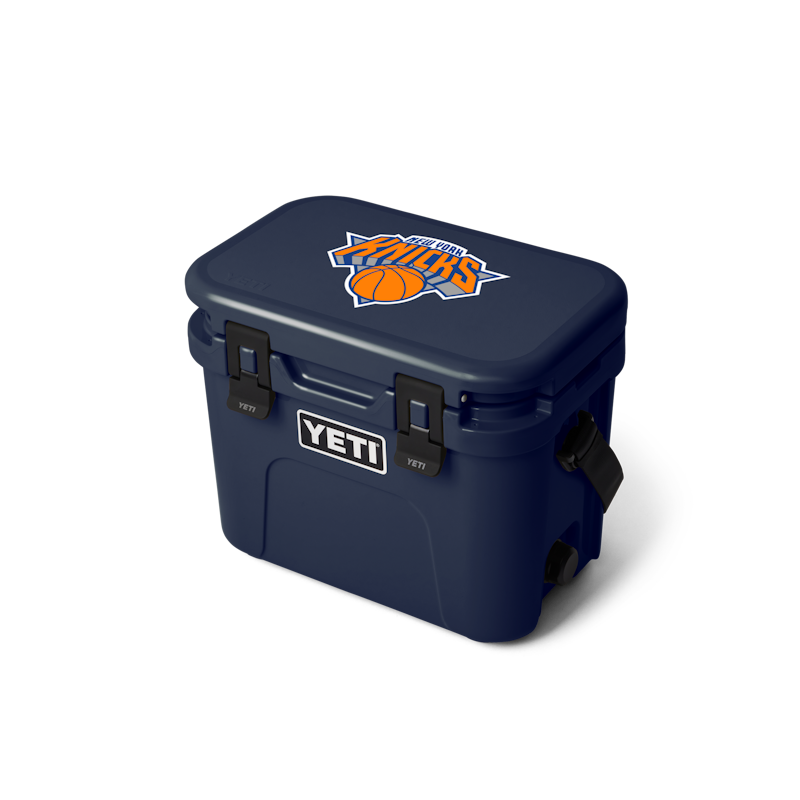 New York Knicks Roadie® 15 Hard Cooler Navy