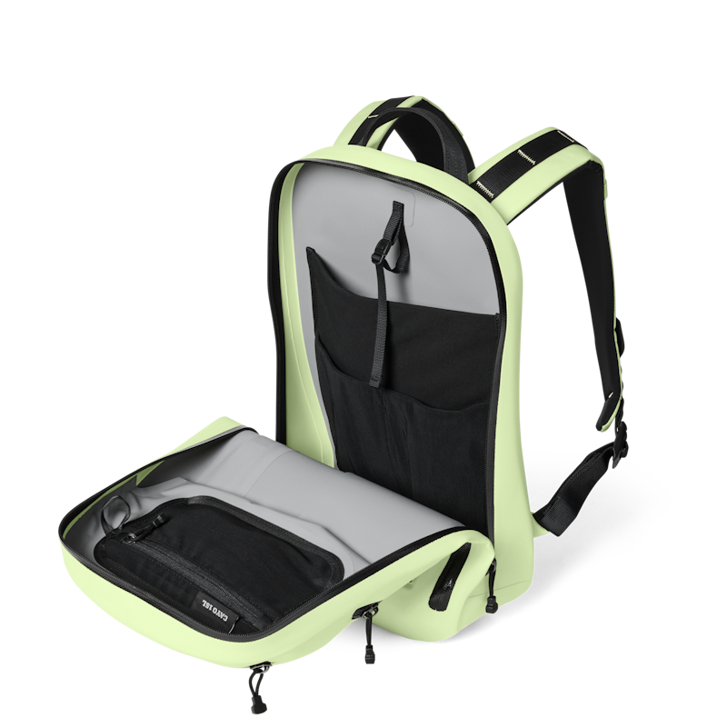 Cayo™ 15L All-Weather Backpack Grasshopper