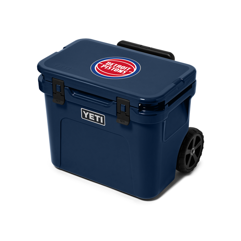 Detroit Pistons Roadie® 32 Wheeled Cooler Navy